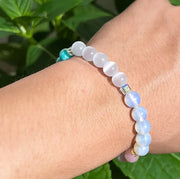 Crystal Bead String Bracelet, Light Blue.
