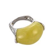 Grape Green Elegance Ring with Modern Design