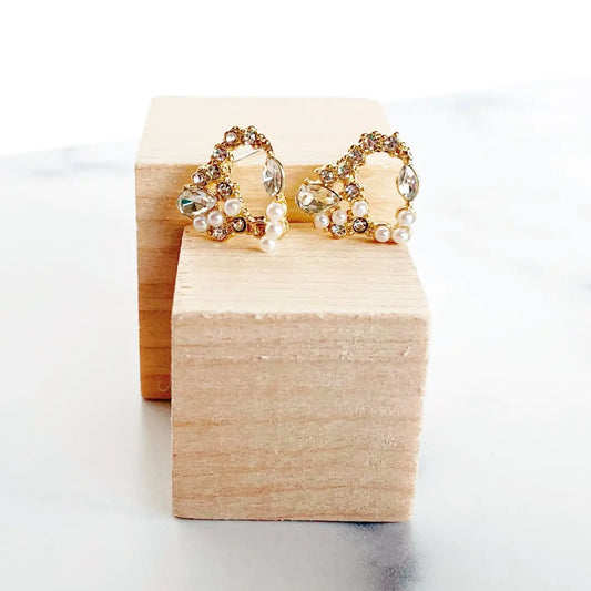 Heart Pearl Blush Earrings
