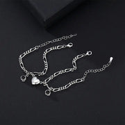 Couple Bracelet with Simple Projection