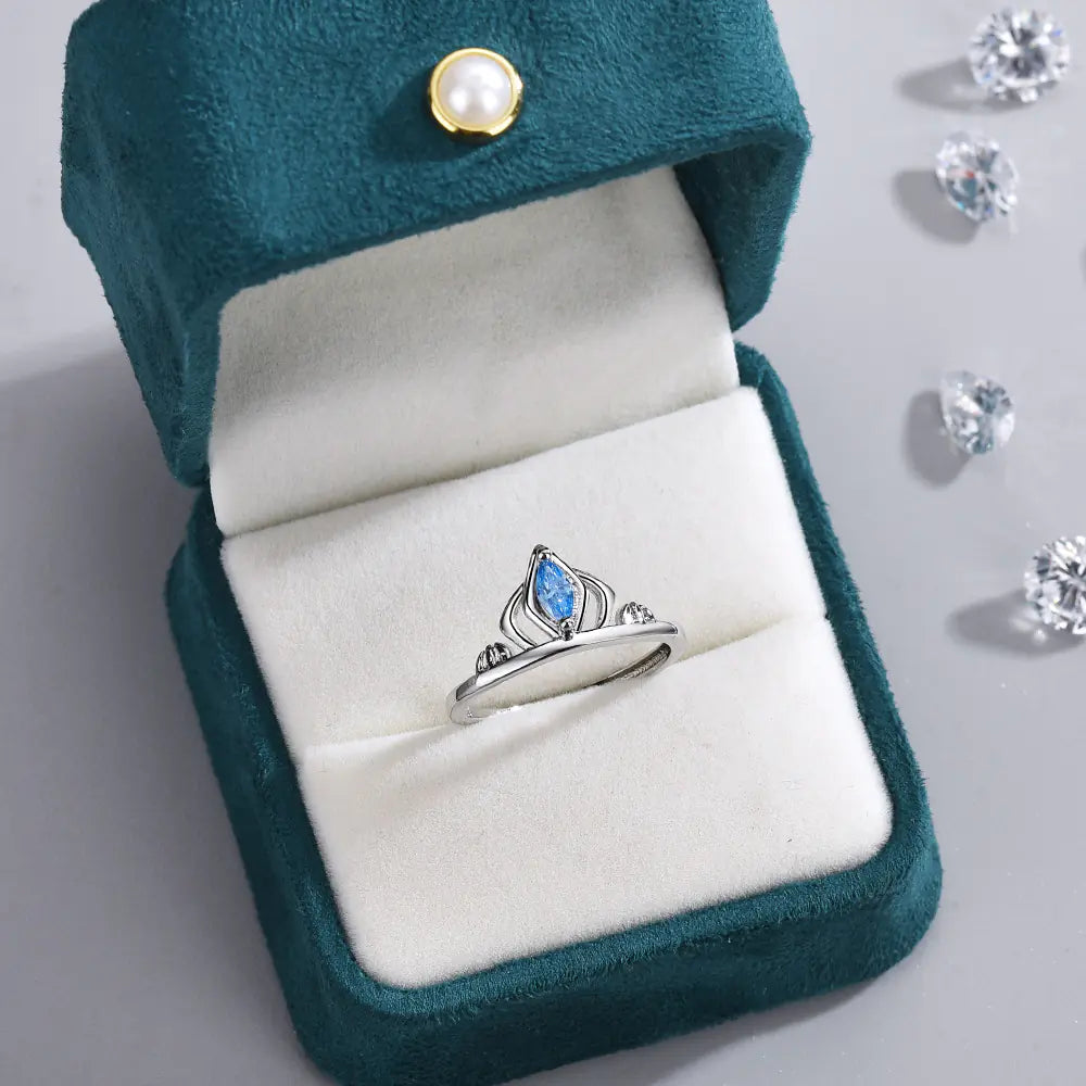 Retro Crown Ring
