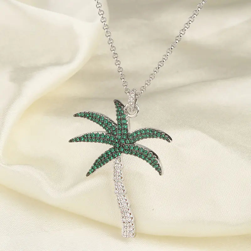 Crystal Diamond Necklace for Women - Stylish Pendant Gift