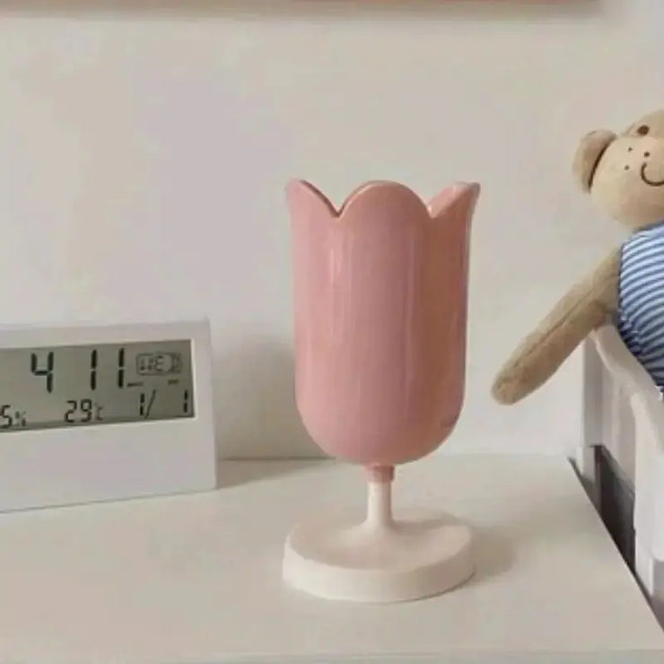 Tulip Charm Brush Organizer